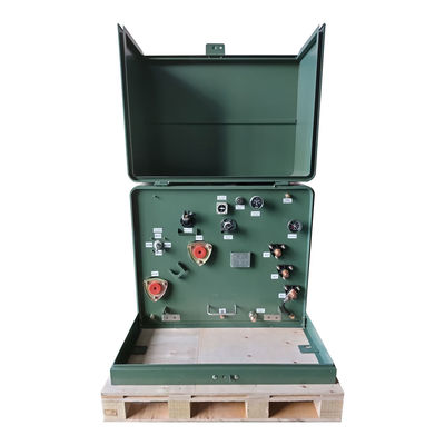 Стандарт DOE 150 KVA 4160V 120/240V однофазный трансформатор, установленный на подставке